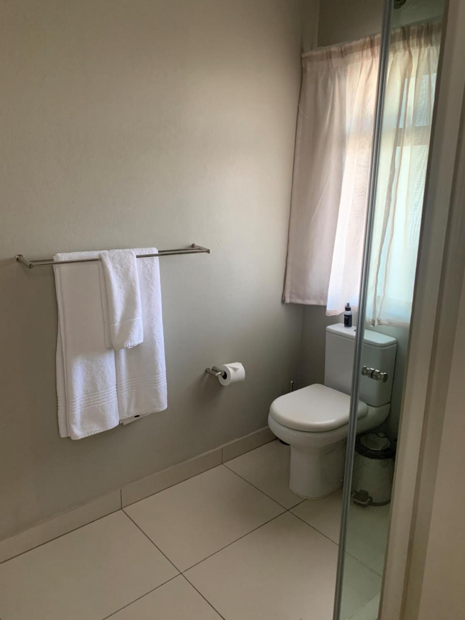 Cag The Hub Bryanston Appartement Johannesburg Buitenkant foto