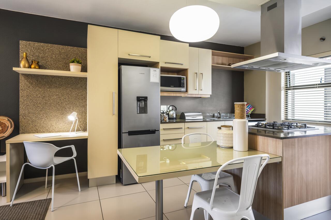 Cag The Hub Bryanston Appartement Johannesburg Buitenkant foto